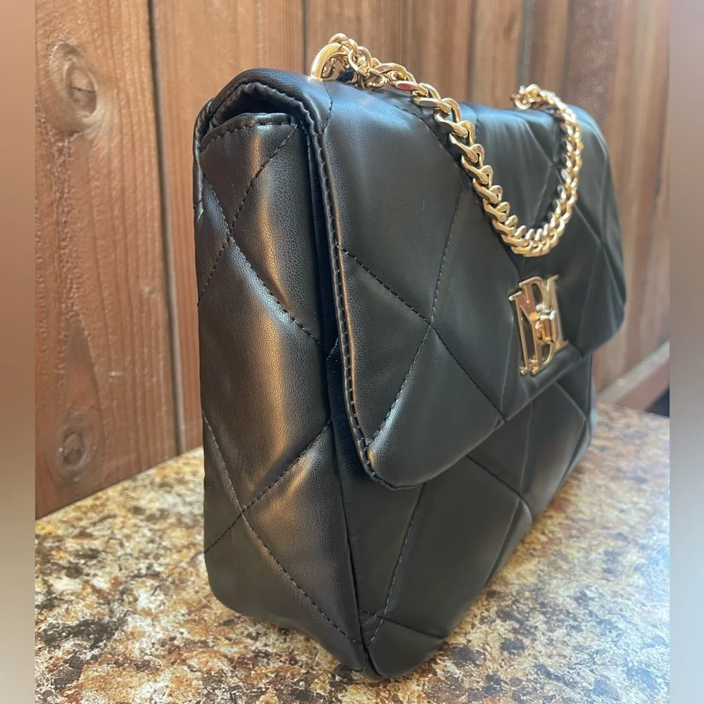 Badgley Mischka Quilted Big Chain Crossbody Bag - Picture 4 of 14